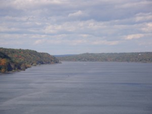 Hudson river from the walkway at Poughkeepsie